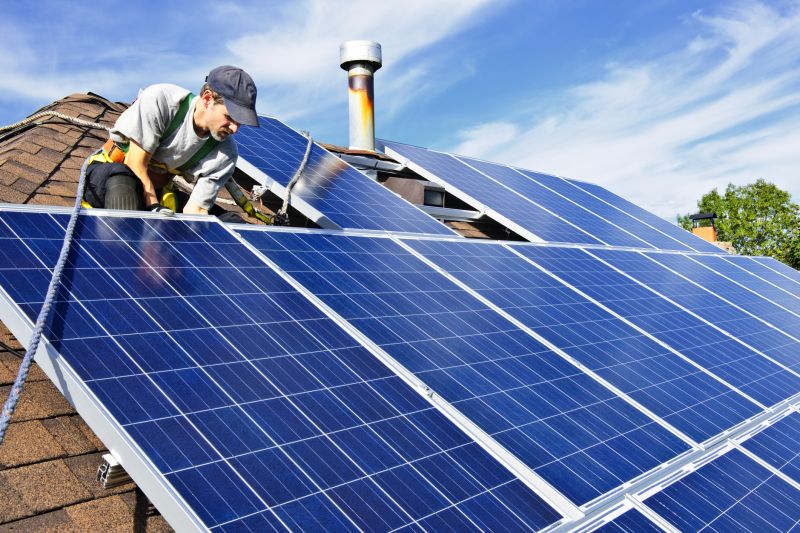 Holiday Savings on Solar Installations